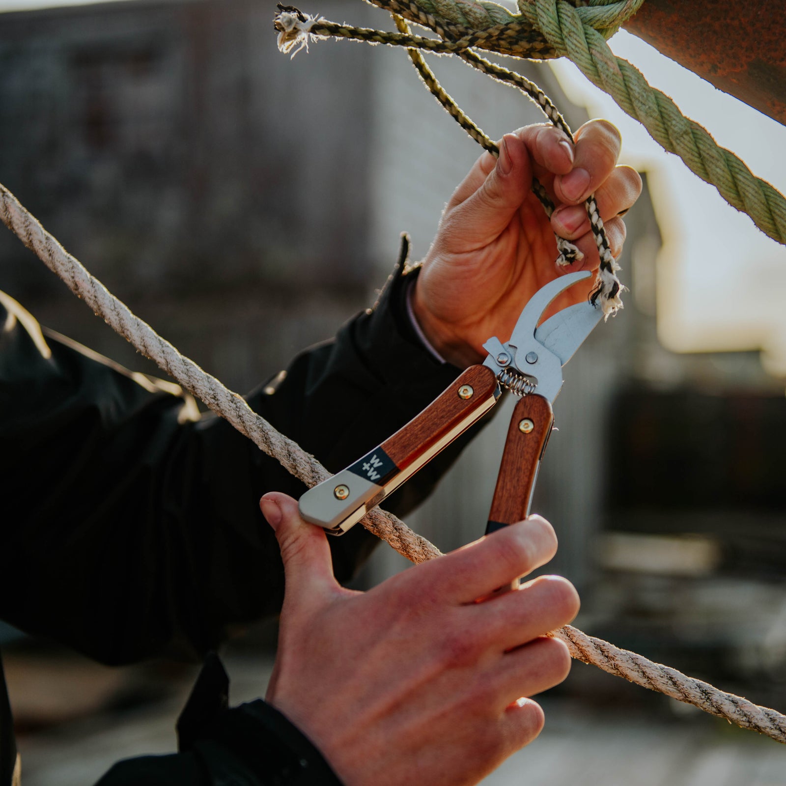 7-in-1 Gardening Tool